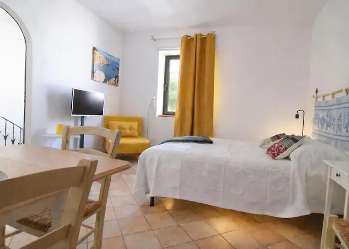 Domo Fadda Apartamento Orosei